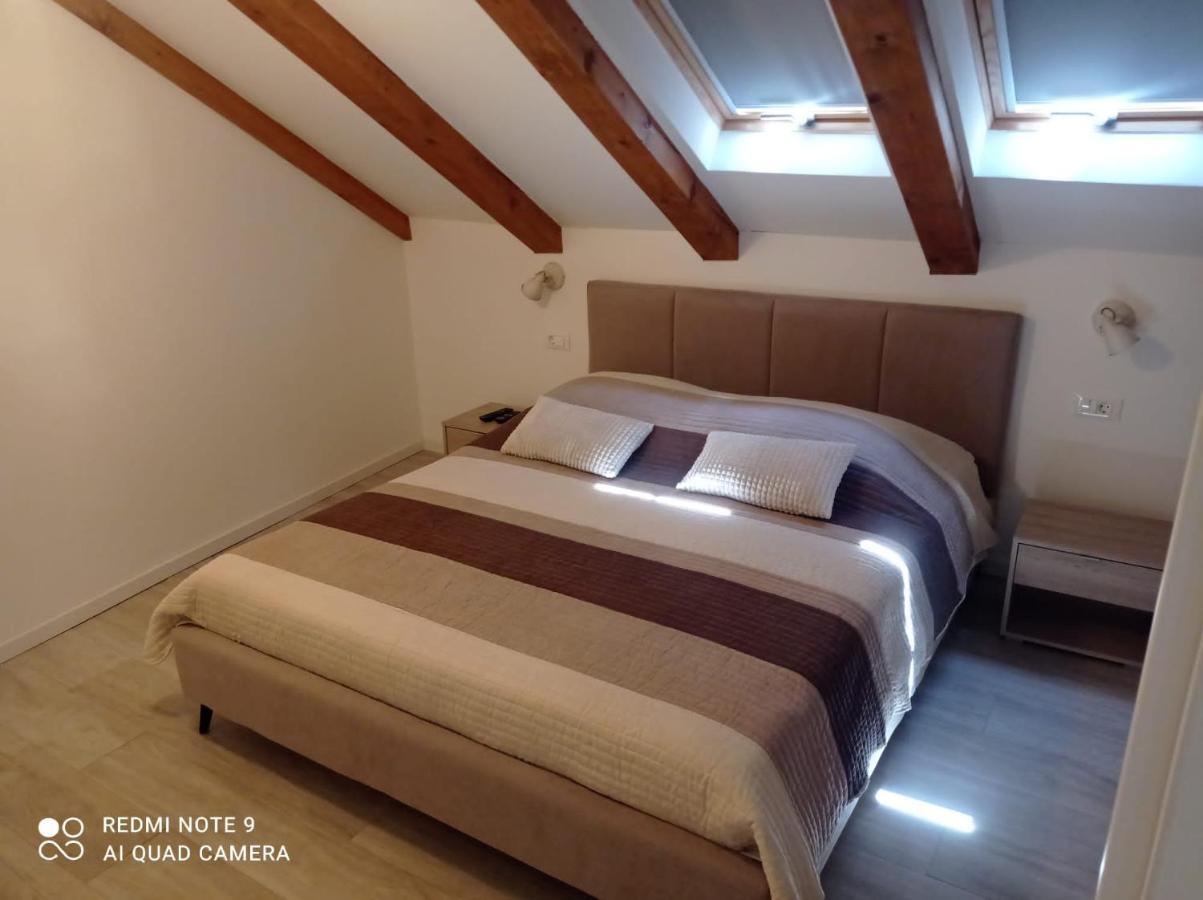 Apartmani Bruna Шибеник Экстерьер фото