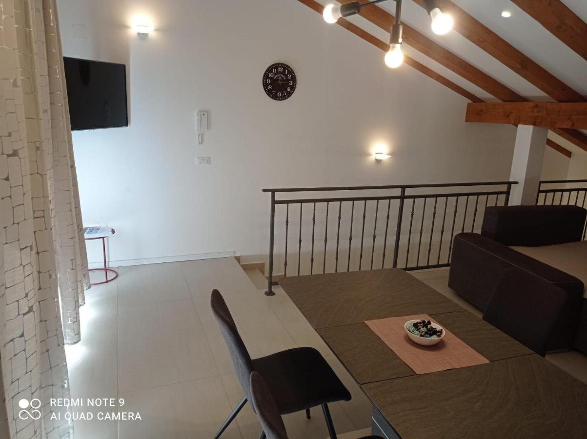 Apartmani Bruna Шибеник Экстерьер фото