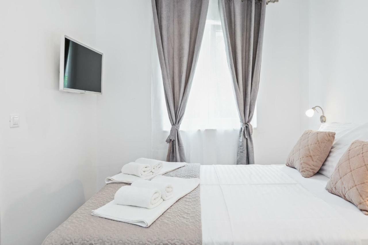 Apartmani Bruna Шибеник Экстерьер фото
