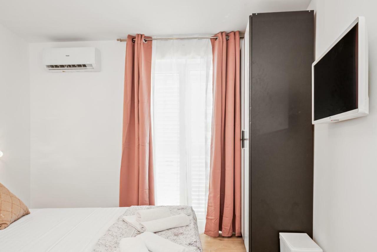 Apartmani Bruna Шибеник Экстерьер фото