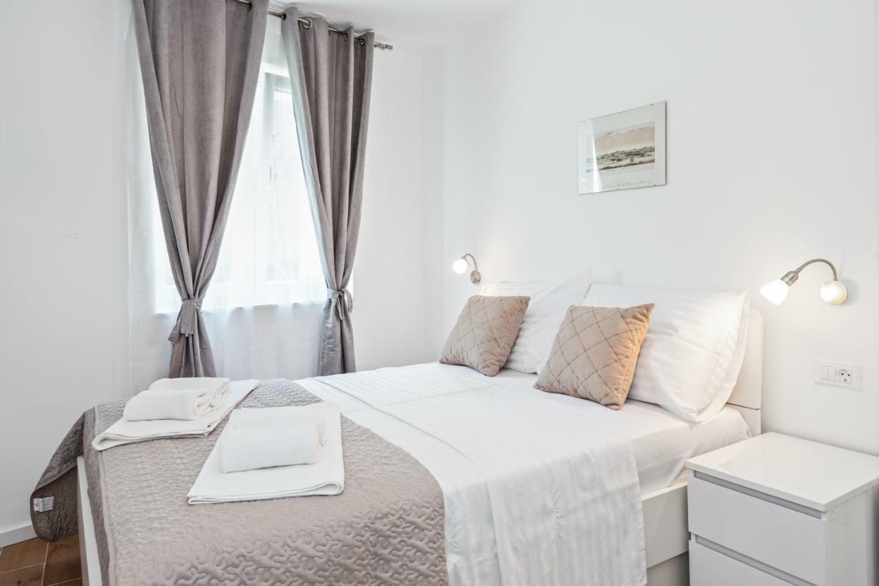 Apartmani Bruna Шибеник Экстерьер фото